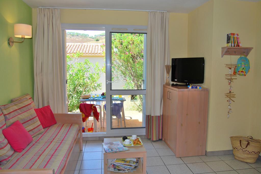 Lagrange Grand Bleu Vacances - Residence Le Village Des Aloes Cerbere Phòng bức ảnh